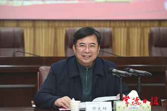 鄒文輝赴常德職業(yè)技術(shù)學(xué)院調(diào)研并作形勢政策報告：職業(yè)教育是國家強(qiáng)盛 民族振興的重要支撐