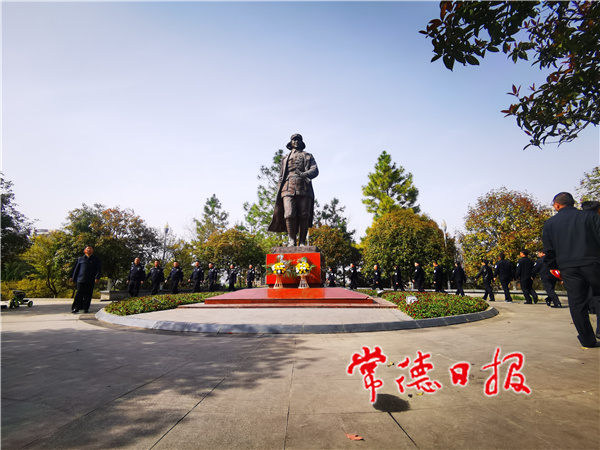 革命傳統(tǒng)教育2.jpg