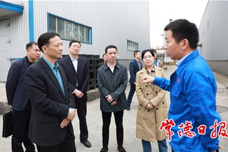 市領(lǐng)導(dǎo)前往新型儲能材料產(chǎn)業(yè)鏈重點企業(yè)調(diào)研