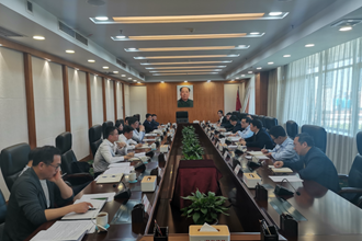 鄒文輝會(huì)見省國資委、海利集團(tuán)有關(guān)負(fù)責(zé)人：堅(jiān)持新的標(biāo)準(zhǔn)和要求 著力推動(dòng)企業(yè)結(jié)構(gòu)調(diào)整