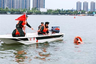 武警常德支隊(duì)開展救援集訓(xùn)暨抗洪搶險(xiǎn)實(shí)戰(zhàn)演練