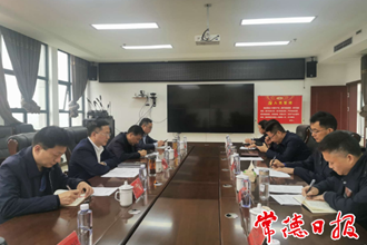 市領(lǐng)導(dǎo)赴松滋河澧縣段巡河