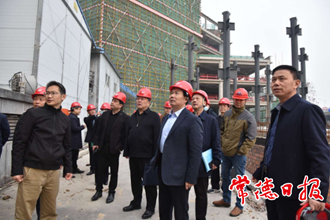 市領(lǐng)導(dǎo)調(diào)研常德一醫(yī)新一輪規(guī)劃建設(shè)項目指出 為人民群眾打造舒適方便良好的就醫(yī)環(huán)境