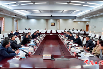曹志強(qiáng)周振宇與華菱集團(tuán)黨委書記、董事長肖尊湖一行座談