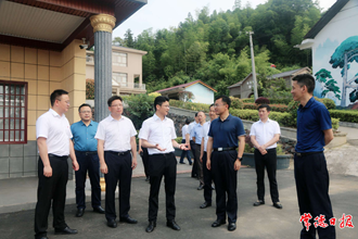 曹志強(qiáng)赴桃花源旅游管理區(qū)調(diào)研時(shí)強(qiáng)調(diào)：發(fā)揮示范引領(lǐng)作用 打造全市乃至全省鄉(xiāng)村振興新樣板