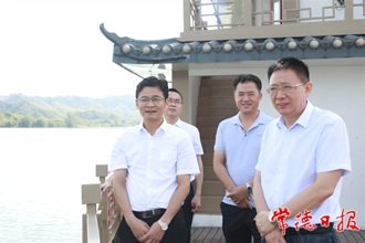 曹志強在桃源縣調(diào)研鄉(xiāng)村振興、項目建設(shè)等工作