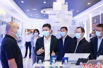 曹志強(qiáng)調(diào)研全市新能源與新能源汽車、電子信息產(chǎn)業(yè)時(shí)強(qiáng)調(diào) 堅(jiān)定信心聚焦重點(diǎn)精準(zhǔn)發(fā)力 以久久為功的韌性推動(dòng)兩大產(chǎn)業(yè)融合集群發(fā)展