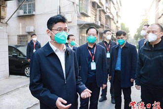 曹志強在鼎城區(qū)玉霞街道督導(dǎo)疫情防控工作時強調(diào)：堅定信心 接續(xù)奮斗 堅決打贏疫情殲滅戰(zhàn)