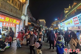 【經(jīng)濟(jì)】人氣旺 市場(chǎng)熱 春節(jié)期間我市消費(fèi)市場(chǎng)紅紅火火