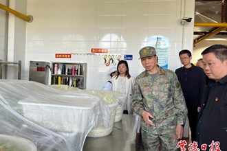 市領導赴安鄉(xiāng)縣調研學校食品安全工作