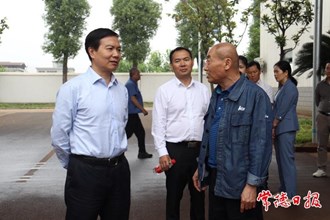 市領(lǐng)導(dǎo)赴安鄉(xiāng)走訪人大代表