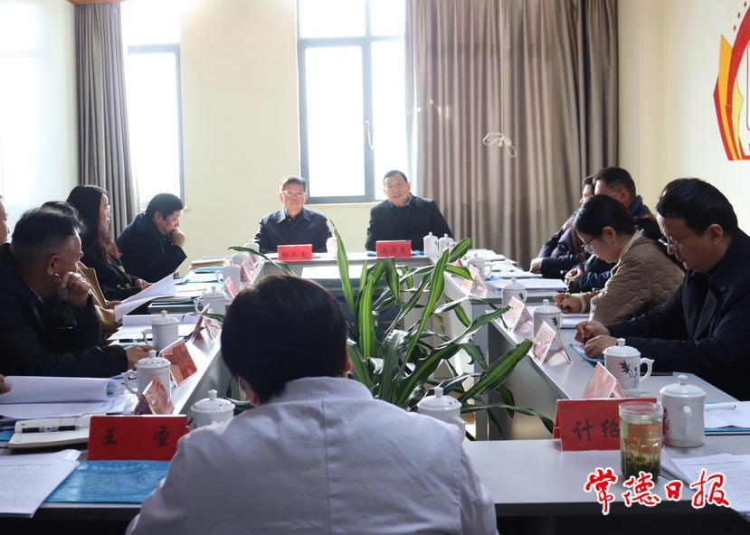 f2fdde719d7e416c84897d6796caaaae.jpg
