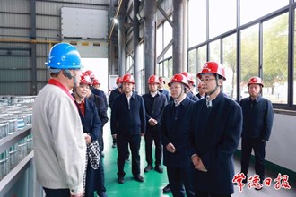 曹志強(qiáng)周振宇新春走訪(fǎng)調(diào)研園區(qū)企業(yè)