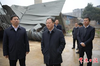 周振宇督導(dǎo)長(zhǎng)江經(jīng)濟(jì)帶生態(tài)環(huán)境警示片披露問(wèn)題整改工作時(shí)指出：不折不扣抓好問(wèn)題整改 確保整改任務(wù)保質(zhì)保量按時(shí)完成