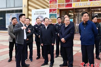 周振宇督導(dǎo)檢查安全生產(chǎn)工作強調(diào)：以“時時放心不下”的責(zé)任感把工作抓細(xì)抓實抓到位