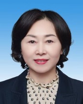 陳　華